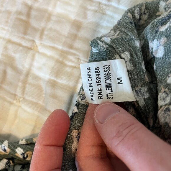 Full Moon | Maternity Wrap Blouse | Green Floral | Size M - Picture 2 of 2